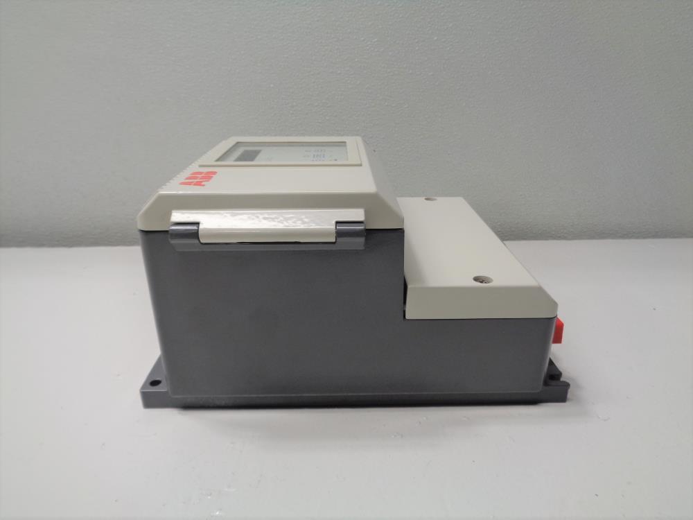 ABB MAG-XM Margnetic Flowmeter Signal Converter 50XM11DXKD10AABC229